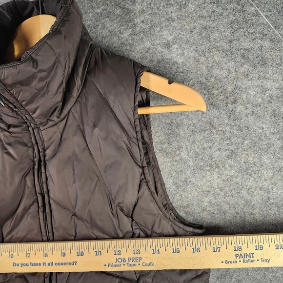 Kenneth Cole Reaction Women S Puffer Vest Down Brown Full Zip‎ Quilted Insulated - Picture 3 of 11